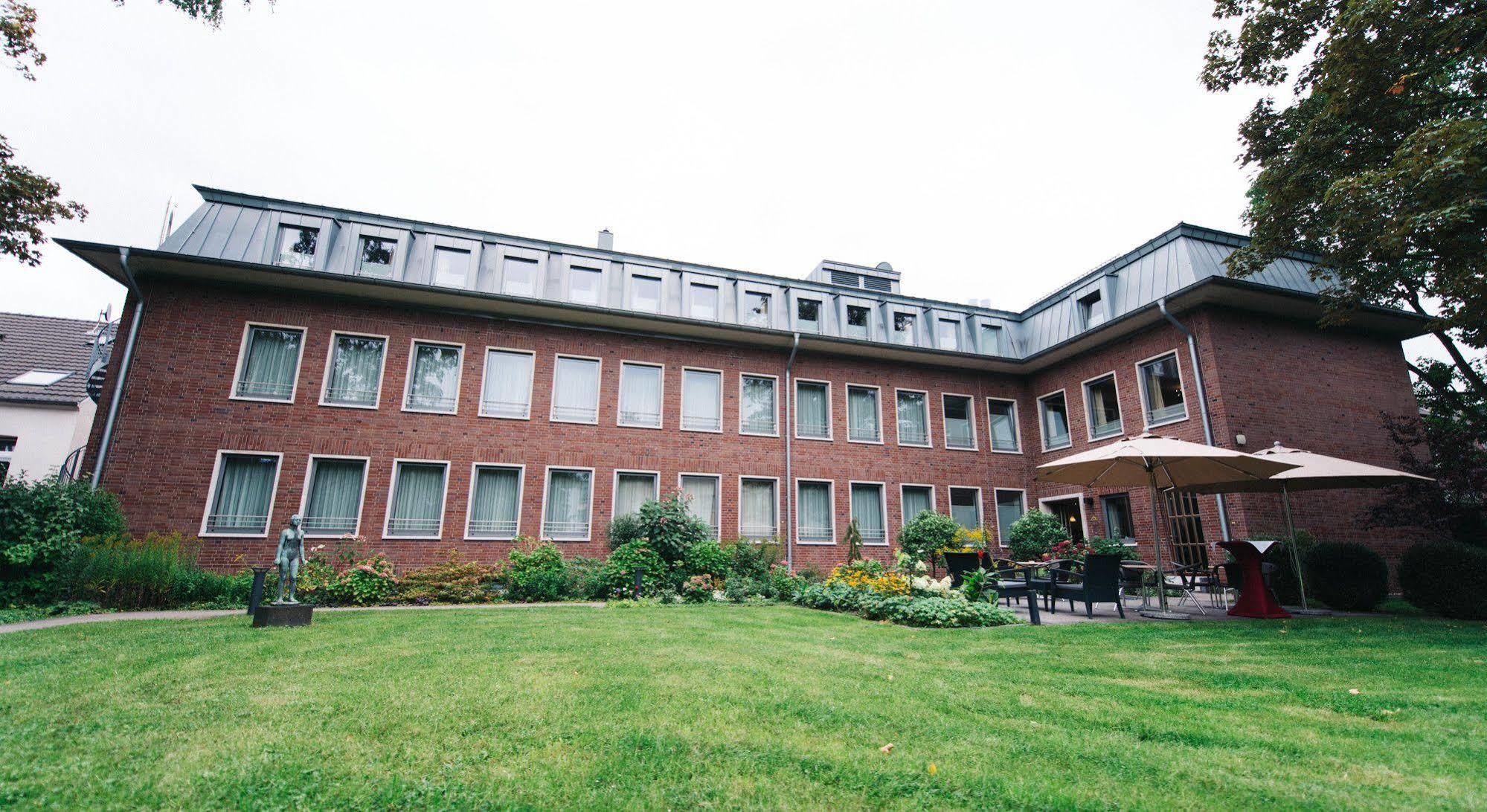 Hotel Kocks Am Muehlenberg Muelheim an der Ruhr Exterior photo